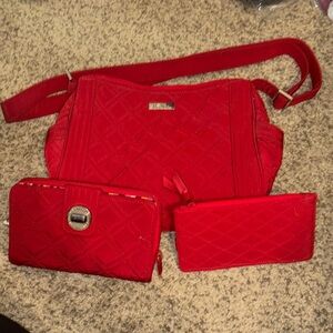 Slightly used but great condition Vera Bradley set